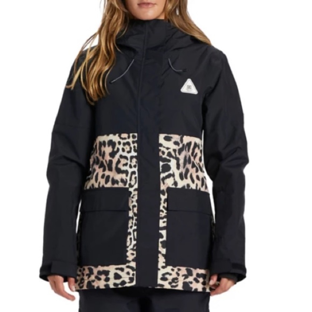 NWT DC Shoes CRUISER - Snowboard jacket - black cheetah women's size medium